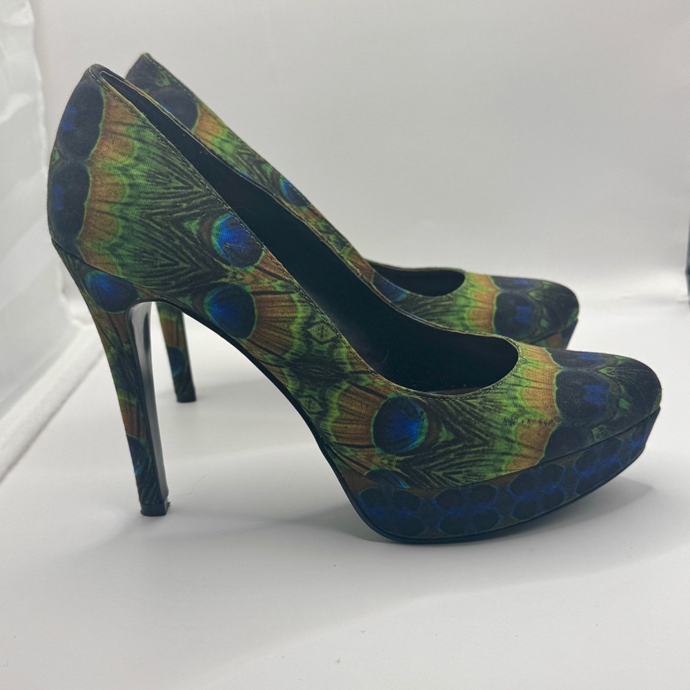 Nine West Gem Peacock Feather Print Platform Pumps 6.5M Jewel Tone dopamine